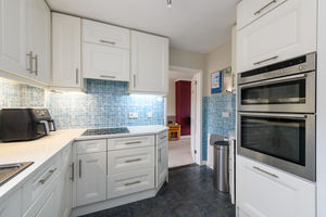 Kitchen- click for photo gallery